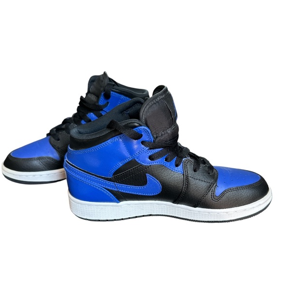 JORDAN Air Jordan 1 Mid Hyper Royal Size Youth 5.5 Kids Sneaker - Picture 4 of 10